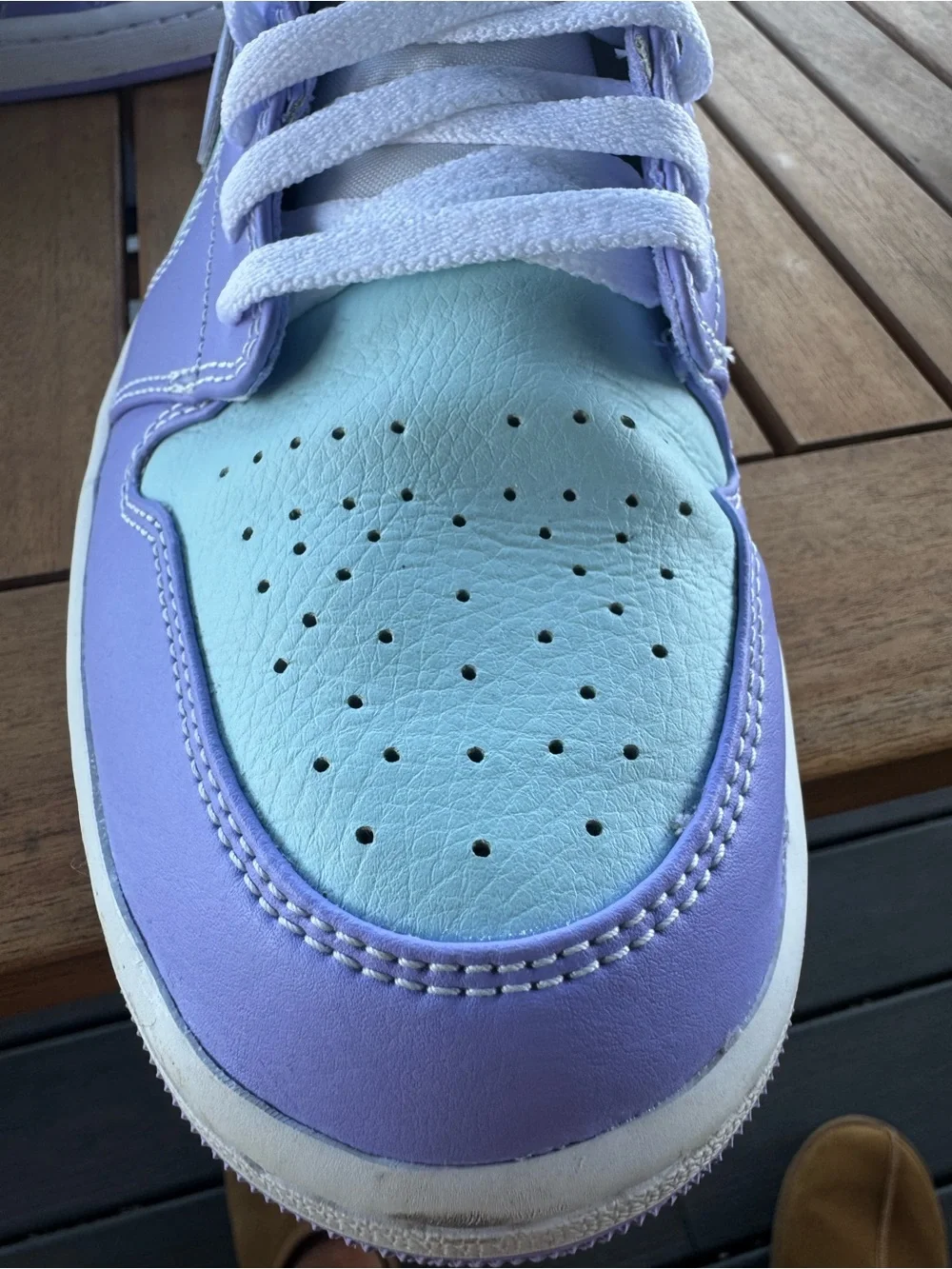 Size 10.5 men’s Jordan Air Jordan 1 Mid Lavender and Mint Sneakers